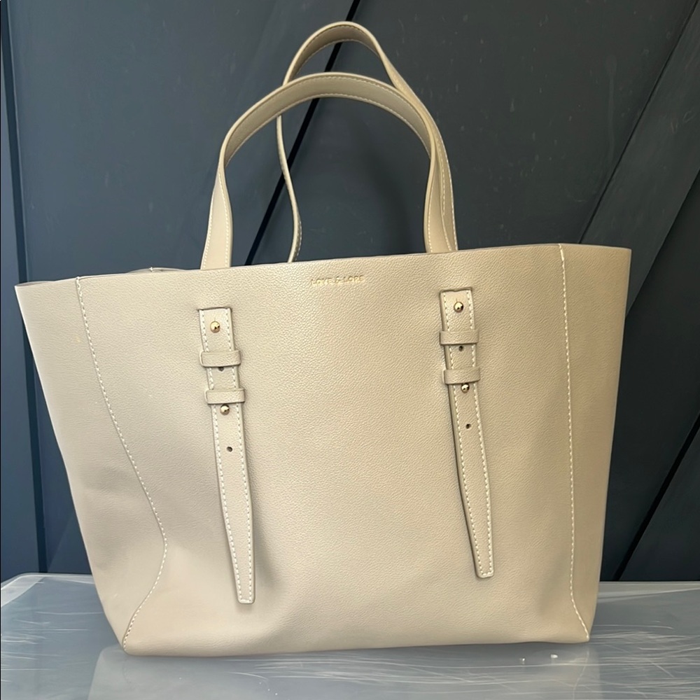 Cream Tote Bag with Structured Silhouette and Top Handles